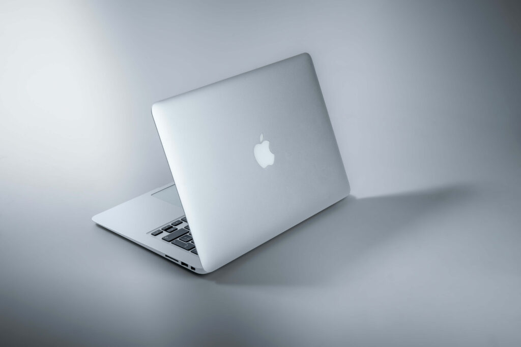 MacBook