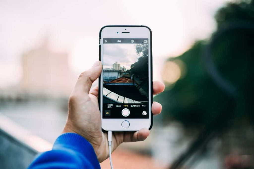 28 iPhone Photography Tips for Better Photos in 2023