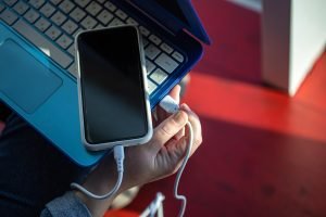 <strong>The Ultimate Guide to Data Recovery on iPhones/iPads/Macbooks: Don’t Panic, Get Your Data Back!</strong>
